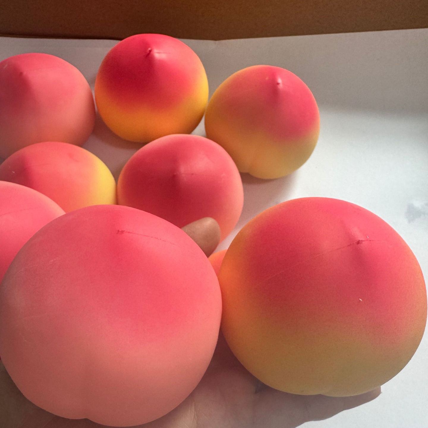 Słodziutka, chrupiąca zabawka  – Party Games For Adults recenzja i cena